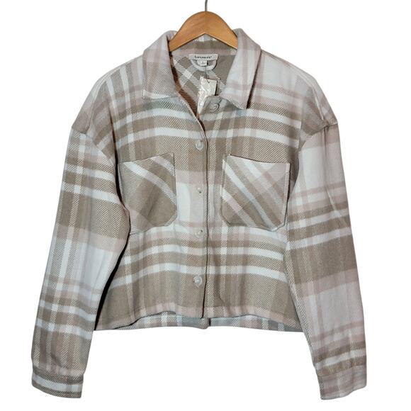 Francesca's Lydia Cropped Plaid Shacket Tan Cream Fall Winter Layering Jacket L - Picture 15 of 15